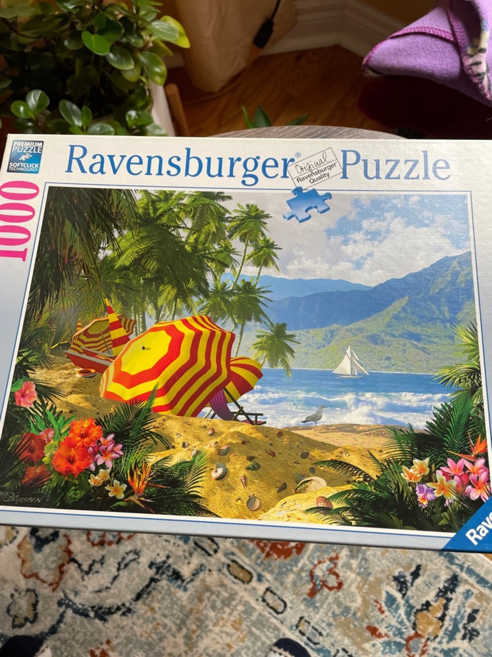 Ravensburger Island Getaway - 1000 piece